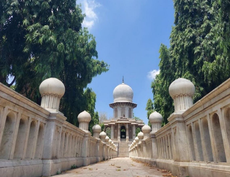 Ganga Deri, Bhavnagar, Gujarat - Vushii.com